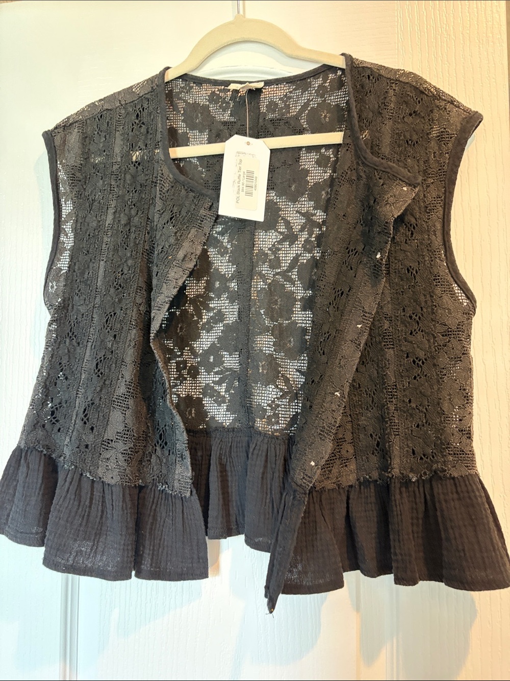 Sleeveless Lace-Overlay Ruffle Hem Tunic - Gray.     FIRM